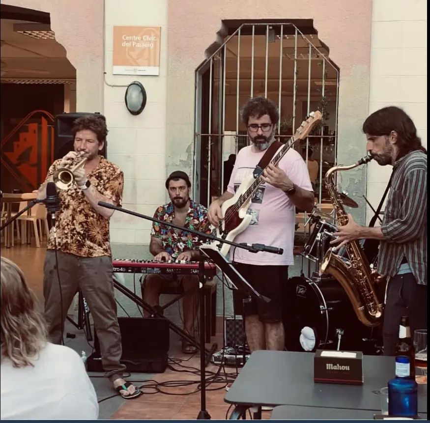 B-Side Band