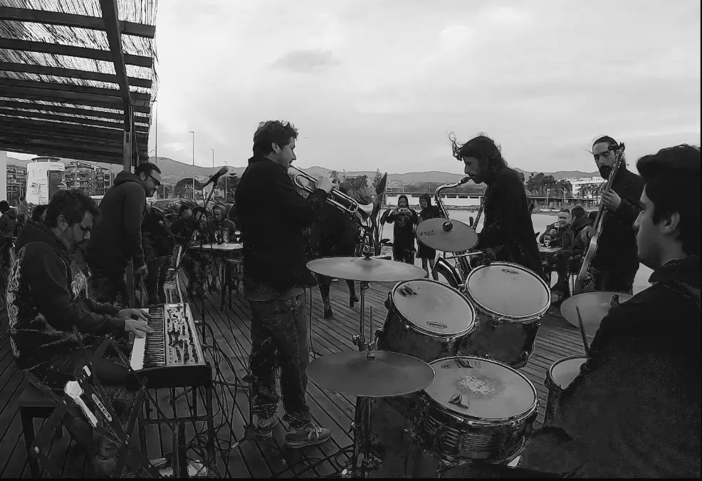 B-Side Band